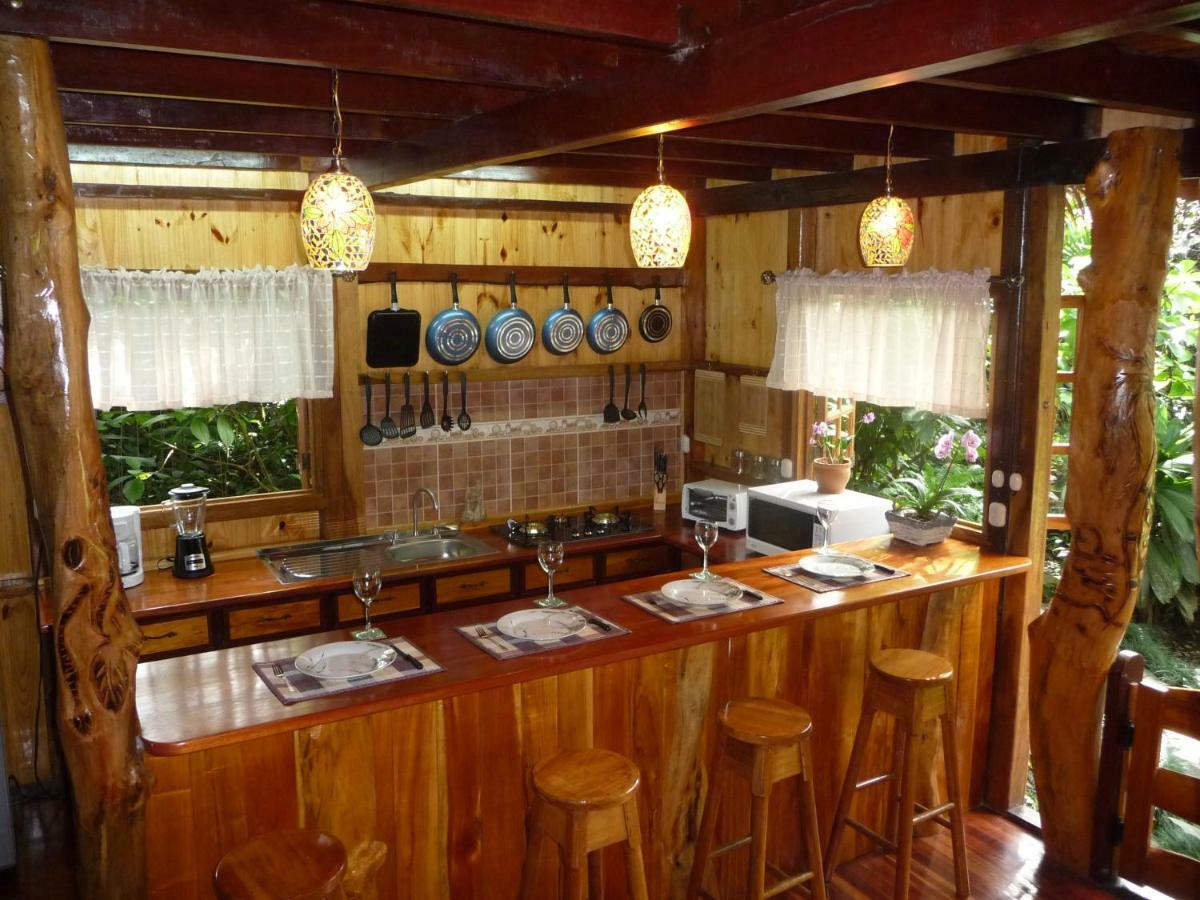 Topos Tree House Кахуіта Екстер'єр фото